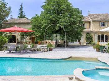 Vente maison 17 pièces L'Isle-sur-la-Sorgue 84