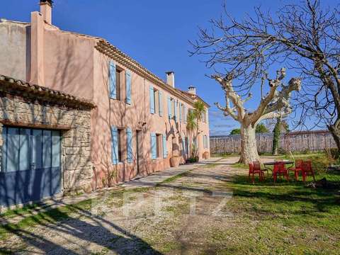 Vente maison 12 pièces L'Isle-sur-la-Sorgue 84