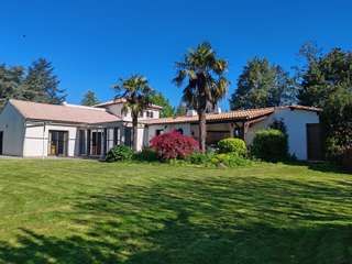 Vente maison 12 pièces