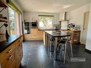 Vente maison 8 pièces