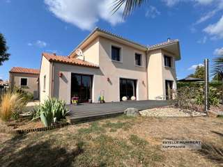 Vente maison 8 pièces
