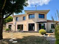 Vente maison 8 pièces
