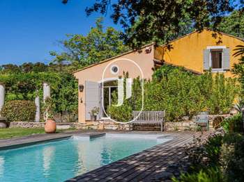 Vente maison 10 pièces La Bastide-des-Jourdans 84