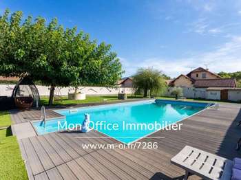 Maison 7 pièces 170 m² · à La Bâtie-Neuve · 170 m² · 522 000 €