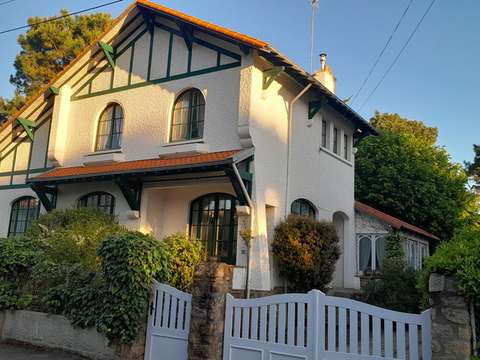 Vente maison 11 pièces