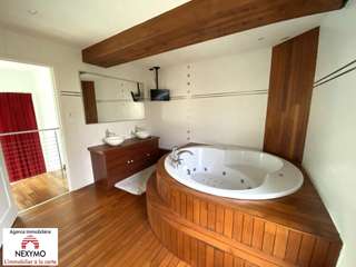 Vente maison 8 pièces