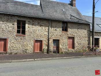 Vente maison 5 pièces La Bazouge-des-Alleux 53