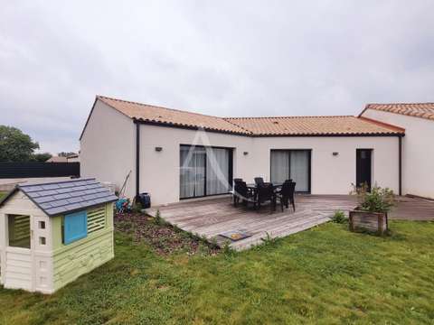 Vente maison 8 pièces La Boissière-des-Landes 85