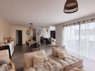 Vente maison 8 pièces