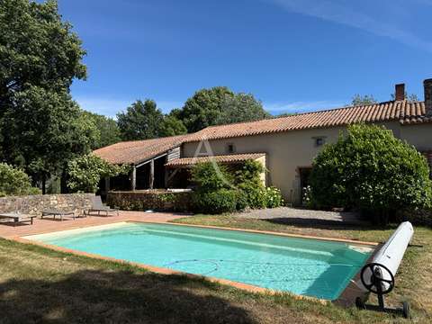 Vente maison 6 pièces La Boissière-des-Landes 85