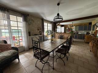 Vente maison 11 pièces