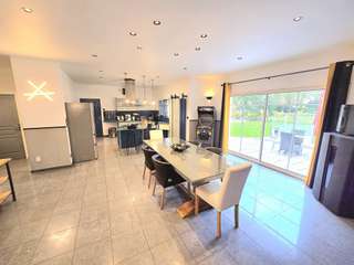 Vente maison 9 pièces