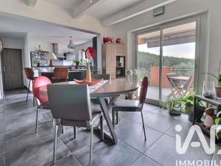 Vente maison 9 pièces