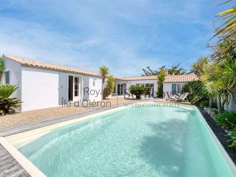 Vente maison 8 pièces La Brée-les-Bains 17