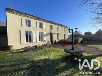 Vente maison 10 pièces La Brousse 17