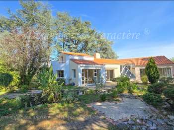 Vente maison 6 pièces La Bruffière 85