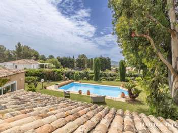 Maison 8 pièces 185 m² · à La Cadière-d'Azur · 185 m² · 1 390 000 €