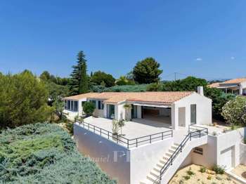 Vente maison 5 pièces La Cadière-d'Azur 83