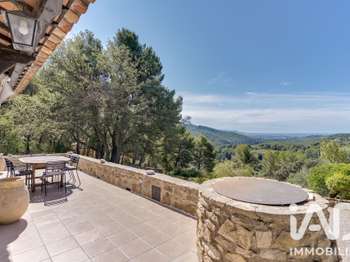 Maison 8 pièces 213 m² · à La Cadière-d'Azur · 213 m² · 1 250 000 €