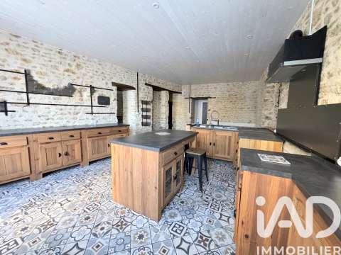 Vente maison 9 pièces La Caillère-Saint-Hilaire 85