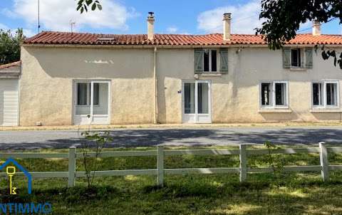 Vente maison 8 pièces La Caillère-Saint-Hilaire 85
