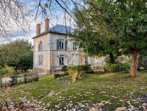 Vente Maison 7 chambresLa Celle-Saint-Cloud