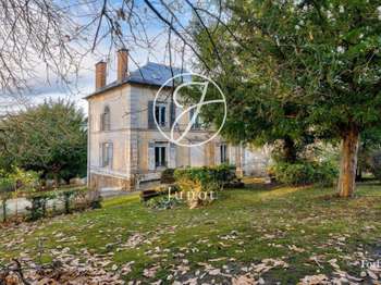 Vente Maison 7 chambresLa Celle-Saint-Cloud