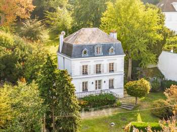 Vente maison 9 pièces La Celle-Saint-Cloud 78