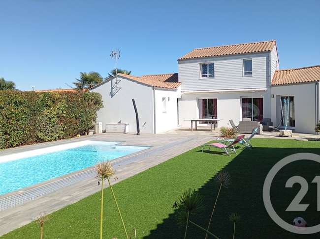 Maison 7 pièces 163 m² · à La Chaize-Giraud · 163 m² · 443 000 €