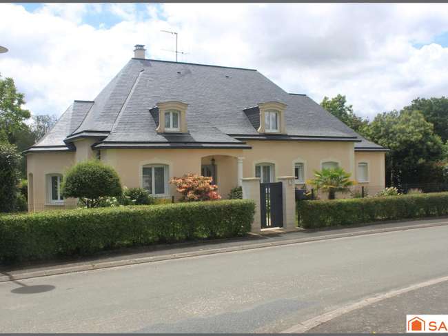 Maison 5 pièces 165 m² · à La Chapelle-Anthenaise · 165 m² · 350 550 €