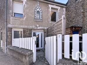Vente Maison 5 piècesLa Chapelle-aux-Filtzméens