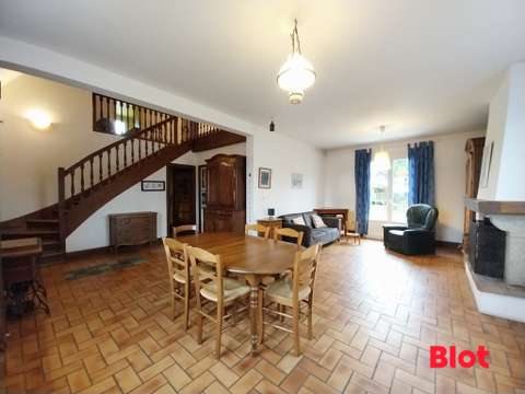 Vente maison 8 pièces