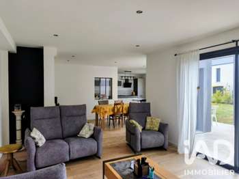 Vente maison 6 pièces La Chapelle-des-Fougeretz 35