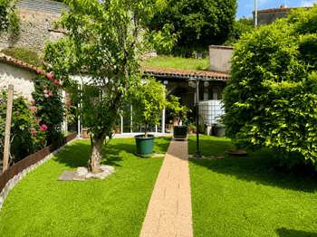 Vente maison 4 pièces La Chapelle-des-Pots 17