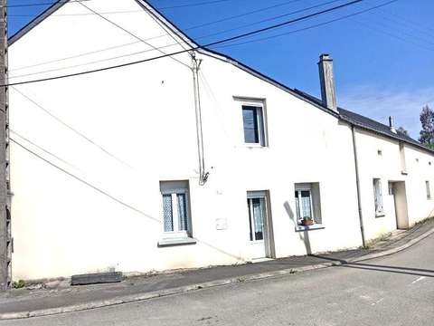 Vente maison 5 pièces La Chapelle-Glain 44