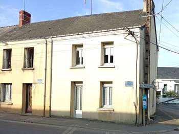 Vente maison 5 pièces La Chapelle-Glain 44
