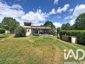Vente maison 4 pièces La Chapelle-Gonaguet 24