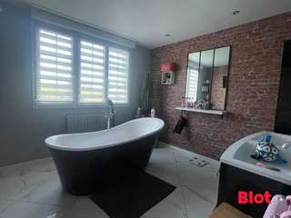 Vente maison 8 pièces