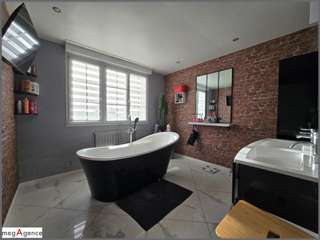 Vente maison 8 pièces