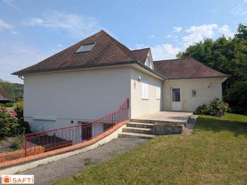 Vente maison 8 pièces