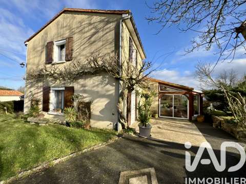 Vente maison 4 pièces La Chapelle-Saint-Laurent 79