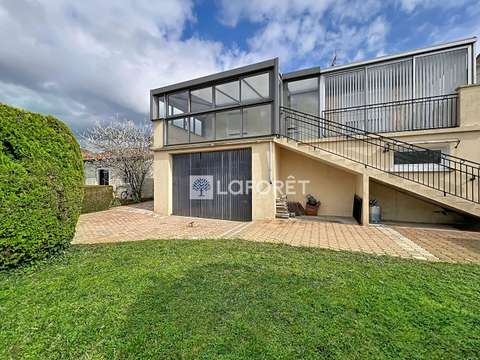 Vente maison 4 pièces La Chapelle-Saint-Laurent 79