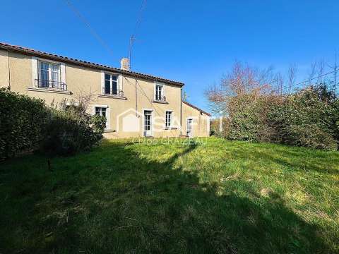 Vente maison 6 pièces La Chapelle-Saint-Laurent 79