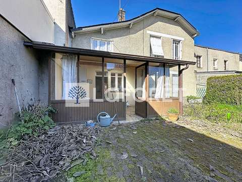 Vente maison 8 pièces La Chapelle-Saint-Laurent 79
