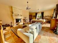 Vente maison 12 pièces