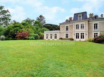 Maison 23 pièces 613 m² · à La Chapelle-sur-Erdre · 613 m² · 1 995 000 €