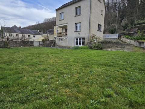 Vente maison 6 pièces La Chartre-sur-le-Loir 72