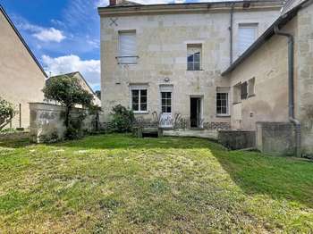 Vente maison 7 pièces La Chartre-sur-le-Loir 72