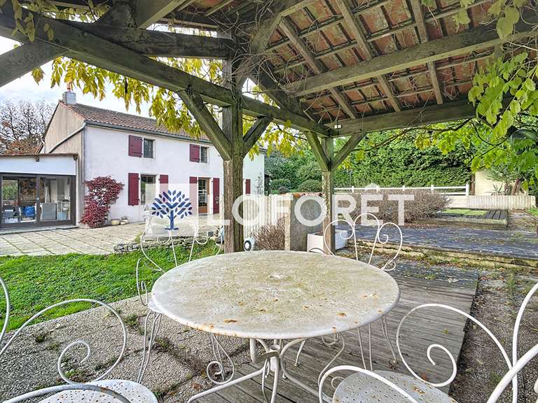 Vente maison 9 pièces