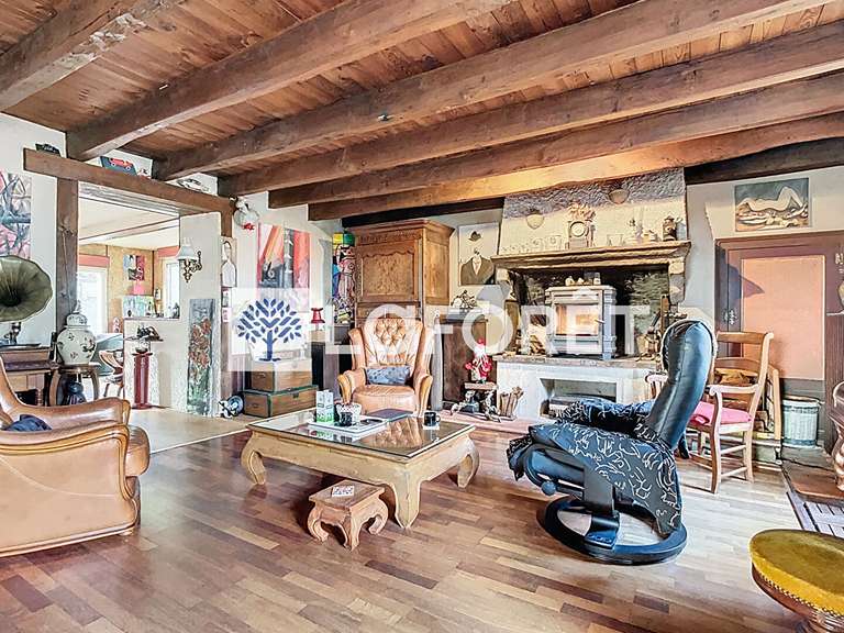 Vente maison 9 pièces